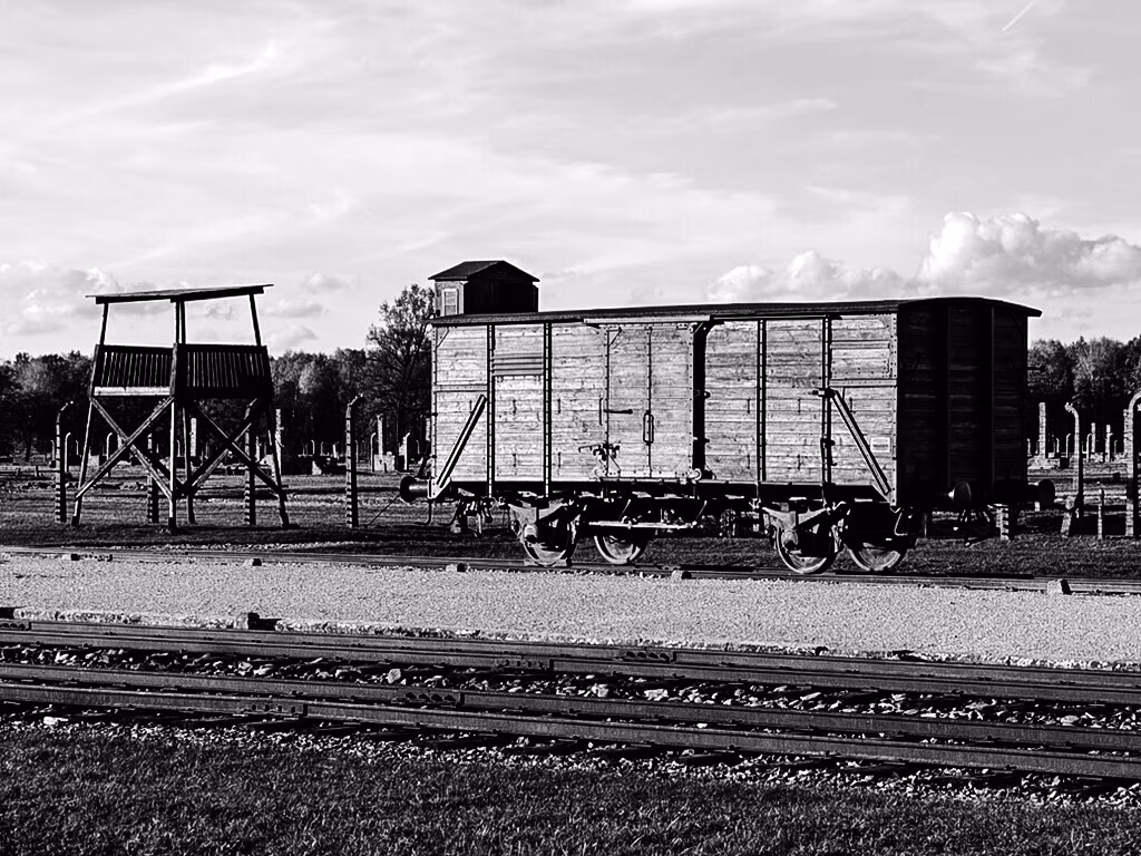 auschwitz-birkenau-vagon-deportare