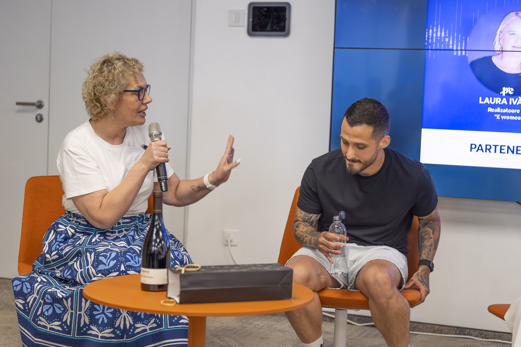 Panel 4c wide — Flavia Voinea (left), Radu Constantin (middle), Laura Ivăncioiu (right).