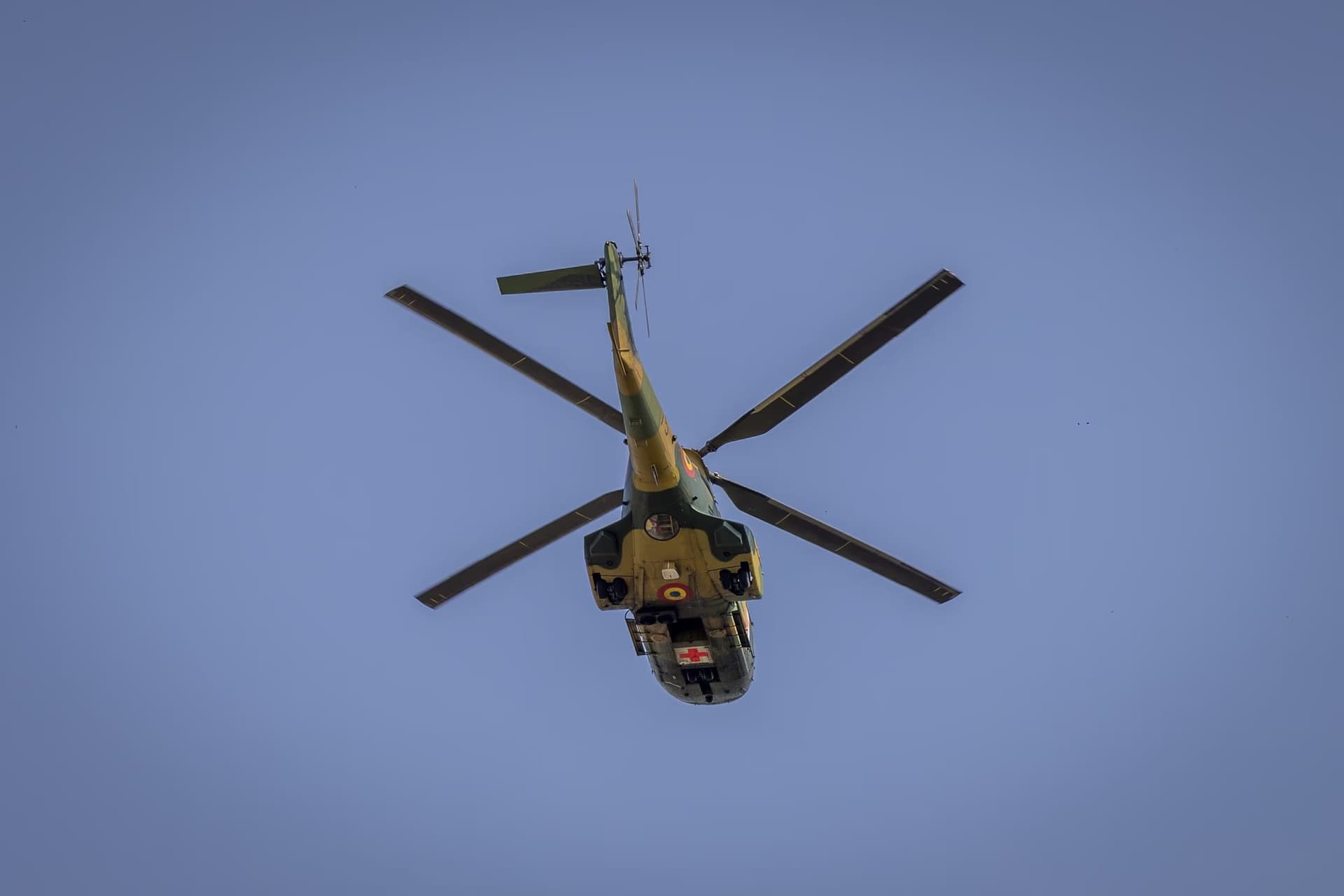 IAR-330 Puma, flyover detail. Photo: AdiCoco.com