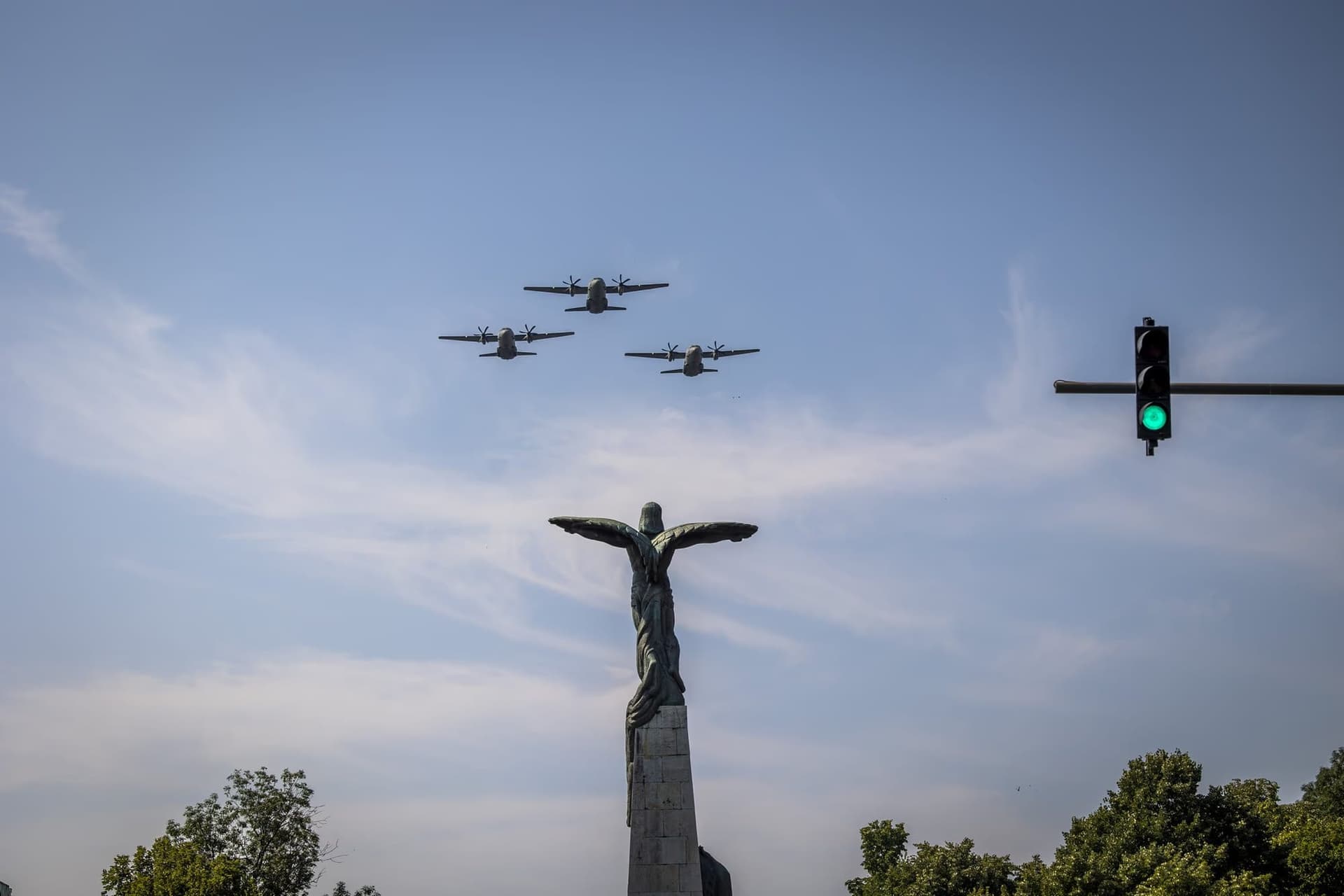 The transport flyover, seen from the intersection. Photo: AdiCoco.com